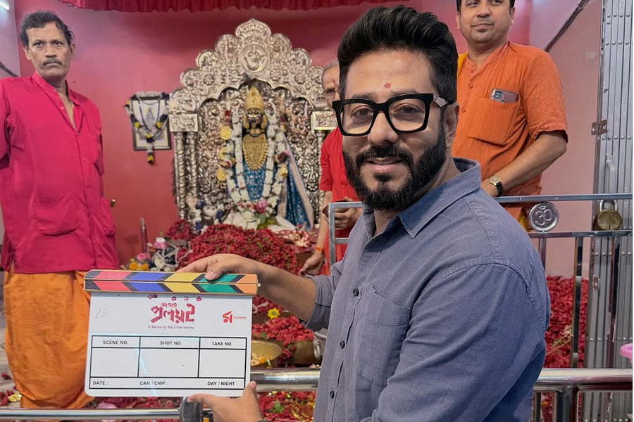 ঝড় তুলবে ‘ আবার প্রলয় ২’, শুটিং শুরু করেই আভাস দিলেন রাজ
