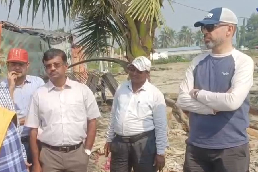 Dutch delegation to protect Kapil Muni temple in Gangasagar
