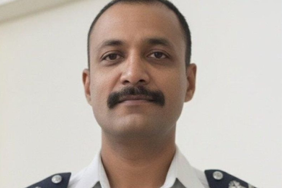 ভারতীয় পাইলটের মৃত্যুর পরেও চলছে শো! প্রতিবাদে দুবাইয়ের অনুষ্ঠান বয়কট মার্কিন বায়ুসেনার