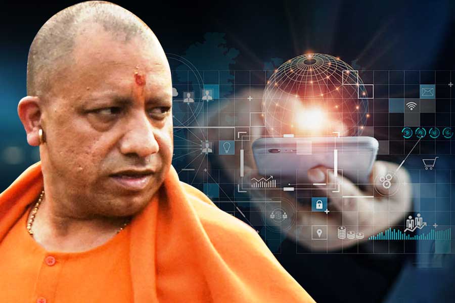 ইলেকট্রনিক্স উৎপাদনের গ্লোবাল হাব উত্তরপ্রদেশ, কর্মসংস্থানের সুযোগ বাড়ছে যোগীরাজ্যে