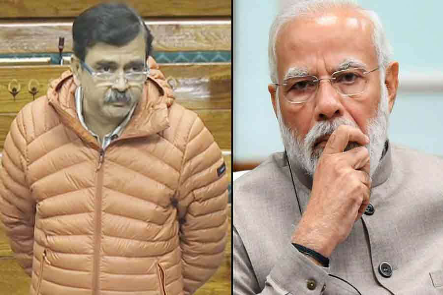 সংসদে নামবিভ্রাট, প্রধানমন্ত্রীকে নরেন্দ্র ‘বাজপেয়ী’ সম্বোধন সাংসদ অভিজিৎ গঙ্গোপাধ্যায়ের
