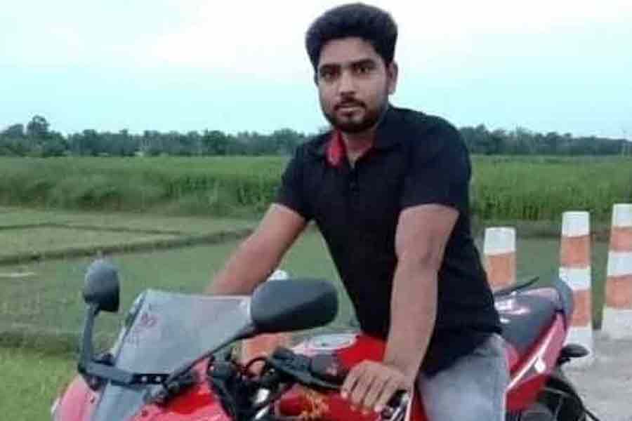 বাংলাদেশে ফের হিন্দু যুবককে পিটিয়ে খুন! ইউনুস বললেন, ‘ও সন্ত্রাসী ছিল’