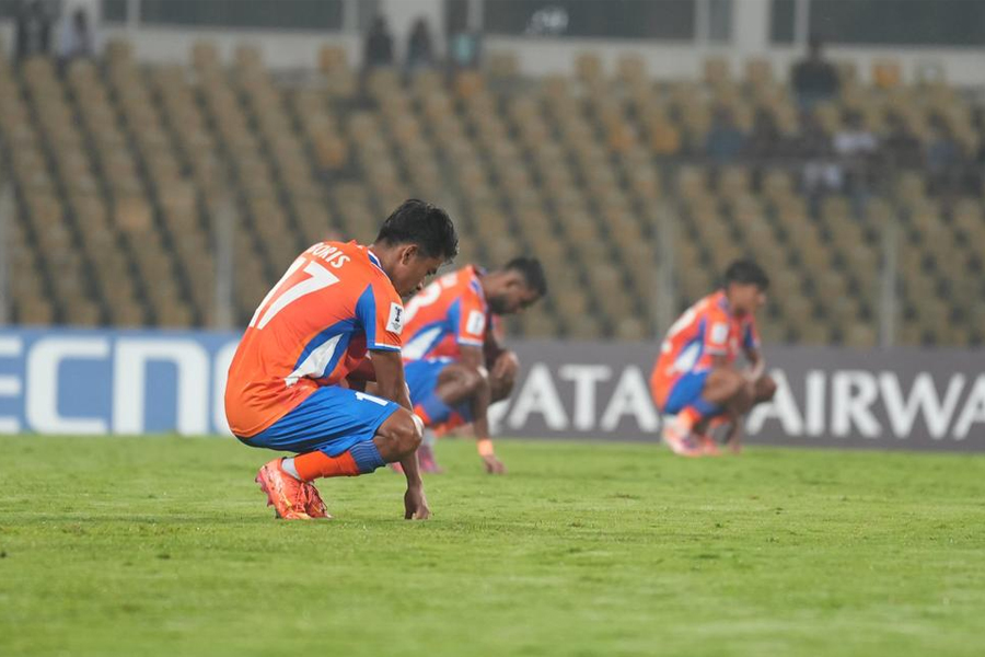 বাঁশি বাজতেই বসে পড়লেন খেলোয়াড়রা, ভারতীয় ফুটবলের সংকটে প্রতিবাদী এফসি গোয়া