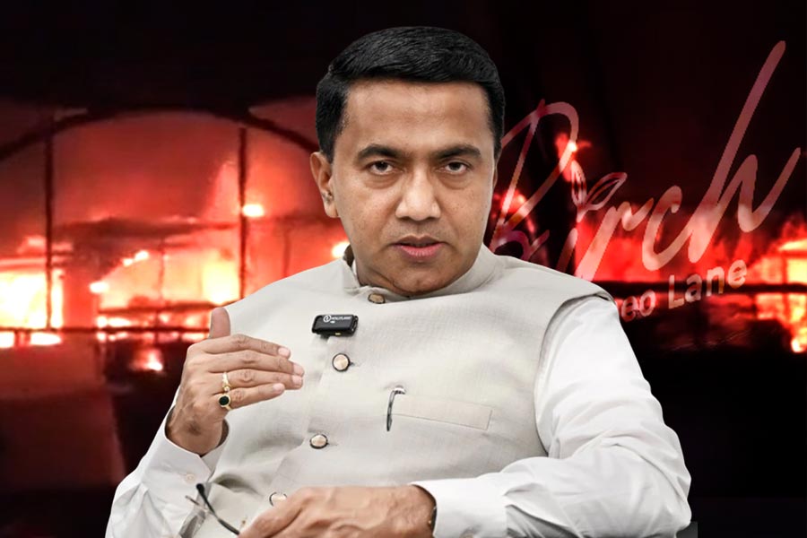 আতশবাজি থেকেই লেলিহান আগুন, নৈশক্লাবে অগ্নিকাণ্ডে মুখ খুললেন গোয়ার মুখ্যমন্ত্রী