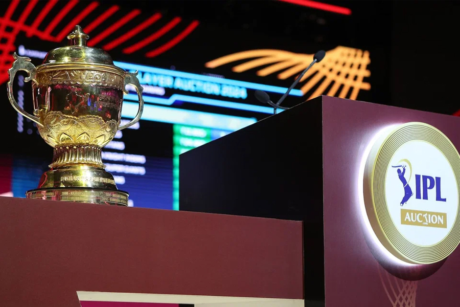 কোনও ক্রিকেটারকে নিয়ে দর কষাকষিতে টাই হলে কী হবে? কী বলছে নিলামের লুকোনো নিয়ম