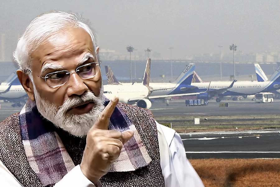 ‘নিয়ম মানুষের ভালোর জন্য, হেনস্তার জন্য নয়’! ইন্ডিগো বিপর্যয়ে মোদির মুখে আত্মসমালোচনা?