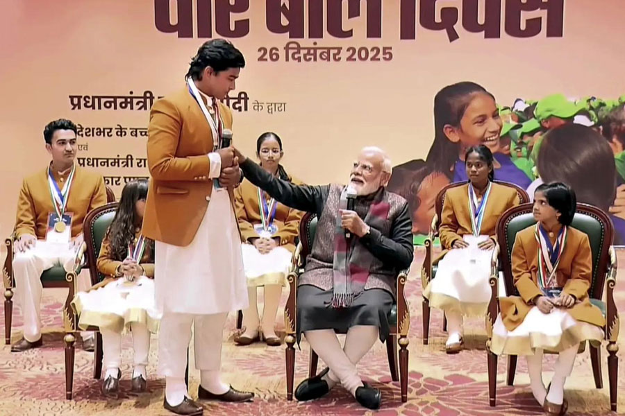 ‘বাল পুরস্কার’ পাওয়ার পর মোদির সঙ্গে সাক্ষাৎ বৈভবের, কী কথা হল?