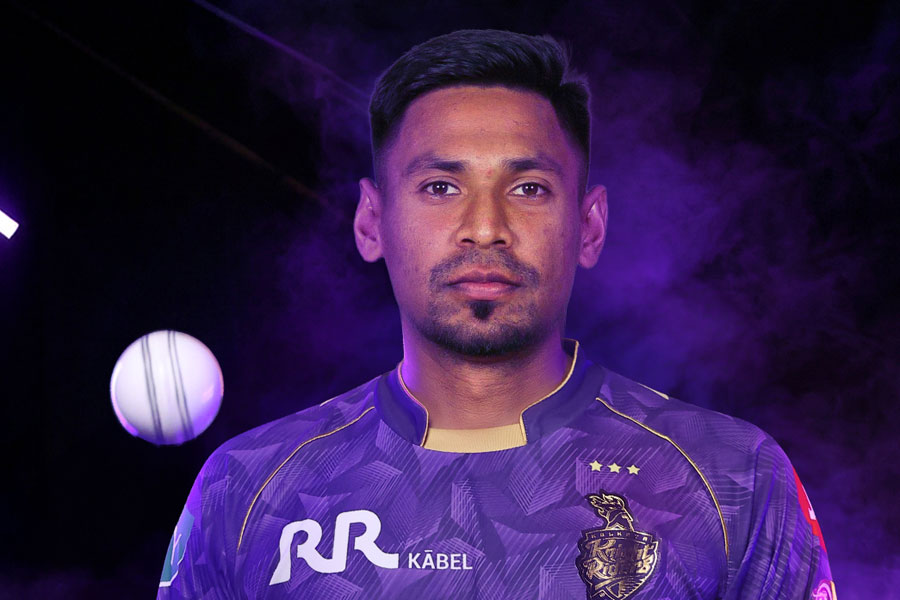 সংখ্যালঘু নির্যাতনে নীরব, তবু আইপিএল খেলার অনুমতি মুস্তাফিজুরকে? মুখ খুলল বিসিসিআই