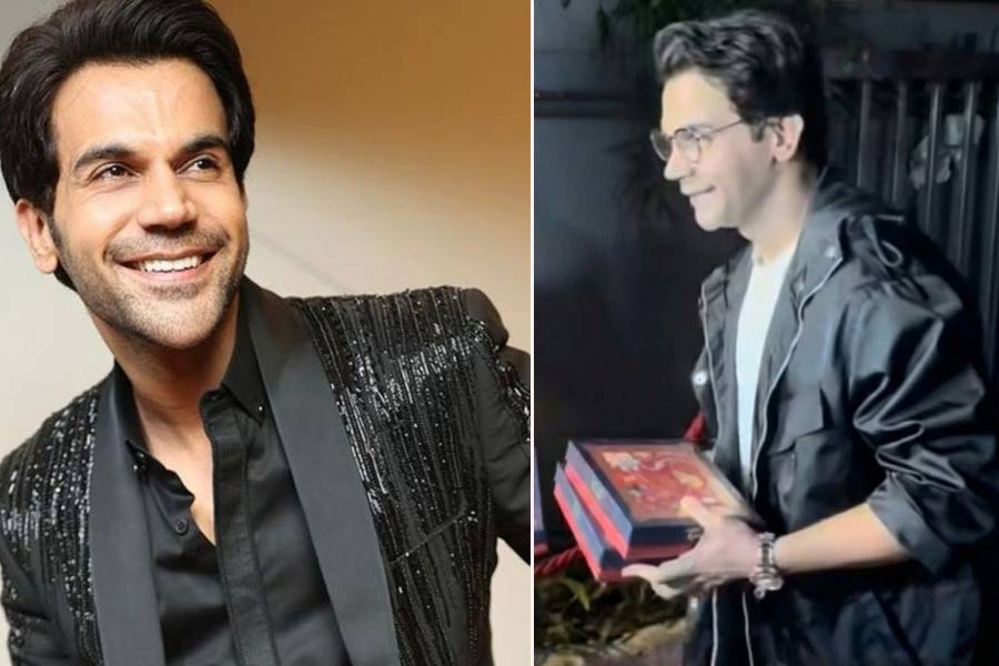 ‘লক্ষ্মী’ এসেছে ঘরে, মেয়ে হওয়ার আনন্দে পাপারাজ্জিদের ঢালাও মিষ্টি বিলি রাজকুমার রাওয়ের!