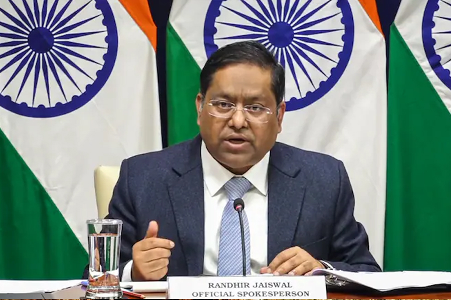 ভারতীয় তরুণীকে হেনস্তার জের! চিন ভ্রমণে নাগরিকদের বিশেষ সতর্কতা অবলম্বনের নির্দেশ কেন্দ্রের