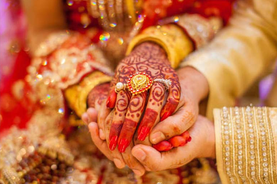 পাত্র-পাত্রীর বয়স ১৮ হওয়ার আগেই সাত পাকের আয়োজন! বসিরহাটে বিয়ে রুখল বিএসএফ