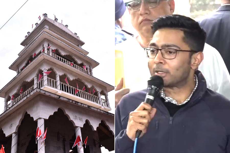 অভিষেকের সফর ঘিরে চাপানউতোর ঠাকুরবাড়িতে, ‘বাধা দিলে রক্তগঙ্গা বইবে’, হুঁশিয়ারি মমতাবালাপন্থীদের