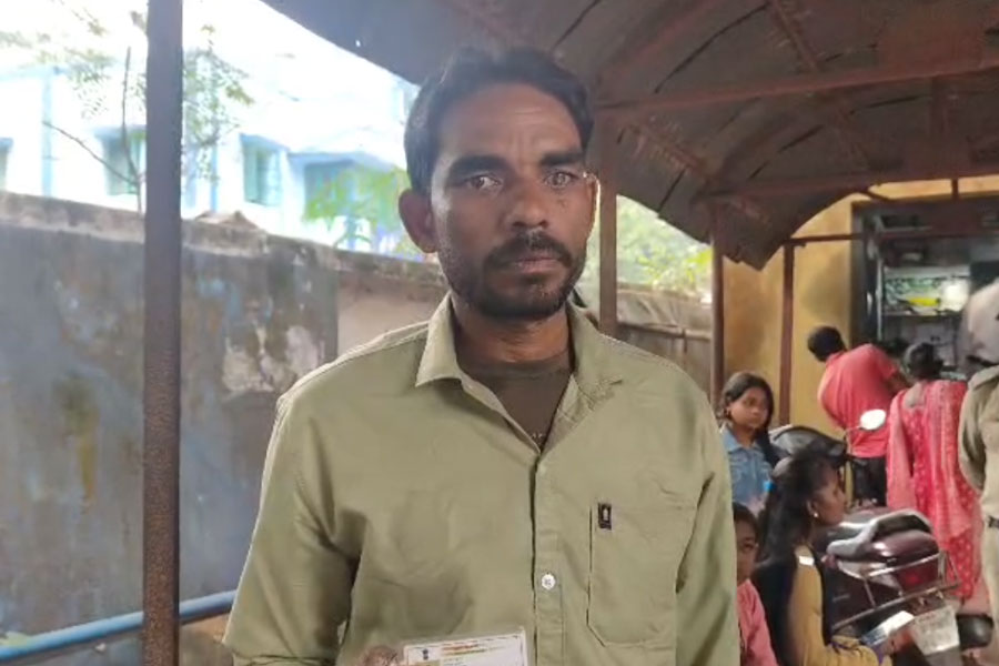 কাজের লোভ দেখিয়ে অপহরণ করে ১০ লক্ষ টাকা মুক্তিপণ দাবি! কোচবিহার থেকে উদ্ধার বনগাঁর যুবক