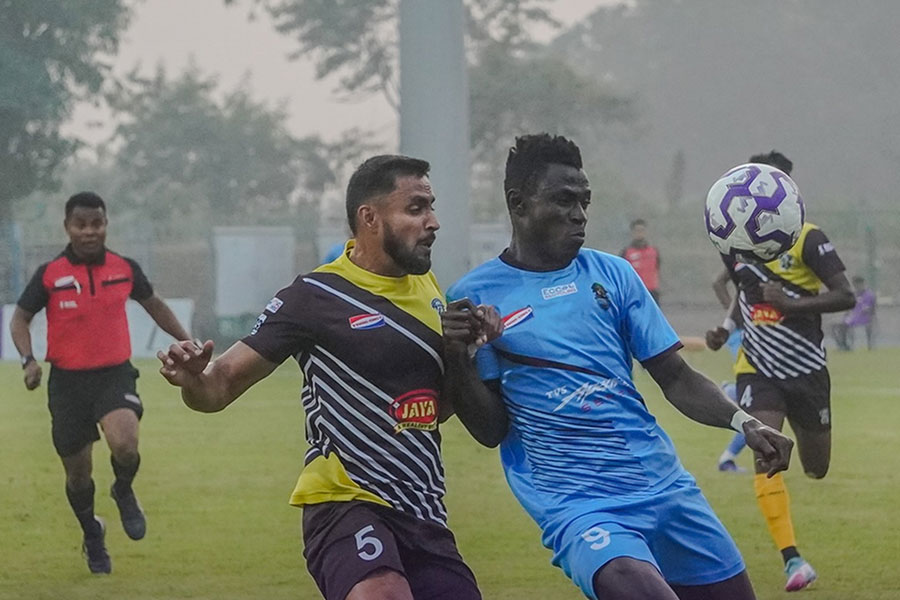জয়ের হ্যাটট্রিক মেহতাবের সুন্দরবনের, রবি-জোটার গোলে জিতে বেঙ্গল সুপার লিগের শীর্ষে রয়্যাল সিটি