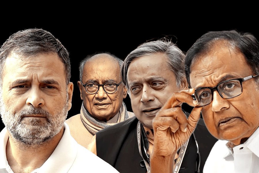 নেতৃত্বে চিদম্বরম, কংগ্রেসের অন্দরে সক্রিয় হচ্ছে রাহুল বিরোধী গোষ্ঠী?