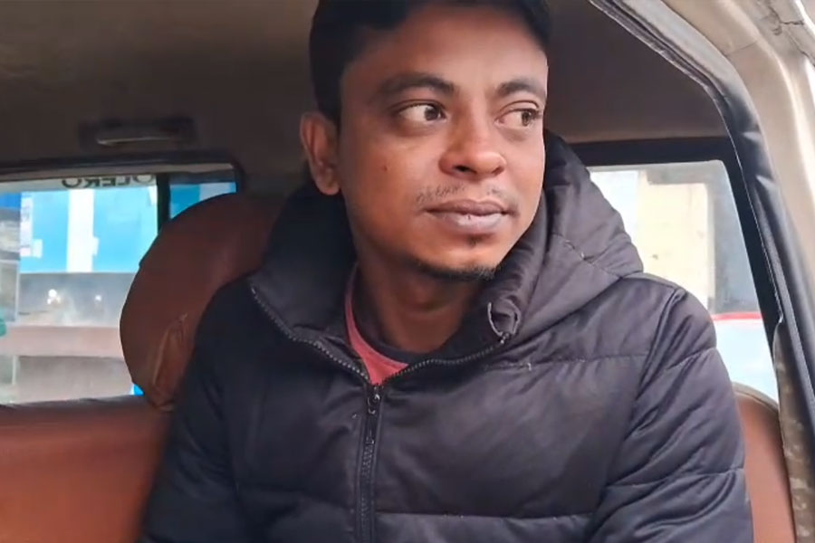 দালালের সাহায্যে সীমান্ত পার! টালিগঞ্জের পর হুগলির ভাড়াবাড়িতে আস্তানা, গ্রেপ্তার বাংলাদেশি যুবক