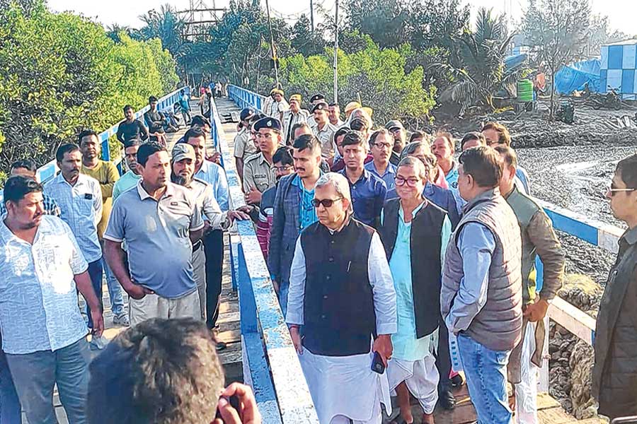 গঙ্গাসাগর মেলায় নজর কাড়বে দিঘার জগন্নাথ মন্দিরের রেপ্লিকা, কাজ খতিয়ে দেখলেন মন্ত্রী
