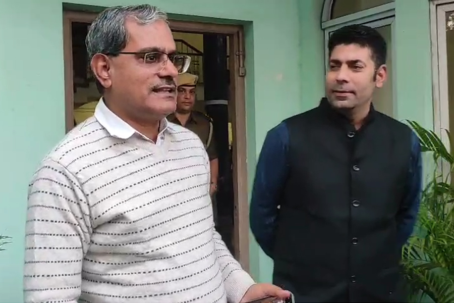 মুখ্যমন্ত্রীর নির্দেশ, SIR-এর মাঝে উন্নয়নের কাজ খতিয়ে দেখতে হুগলিতে দায়িত্বপ্রাপ্ত আধিকারিক