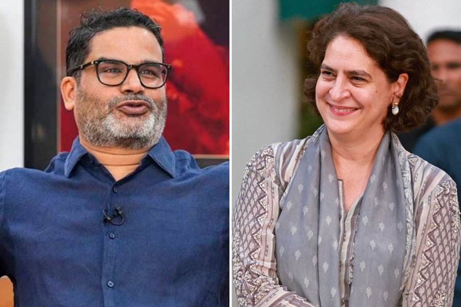প্রিয়াঙ্কা সাক্ষাতে পিকে, বিহার বিপর্যয়ের পর দিল্লিতে কী অঙ্ক কষছেন ভোটকুশলী!