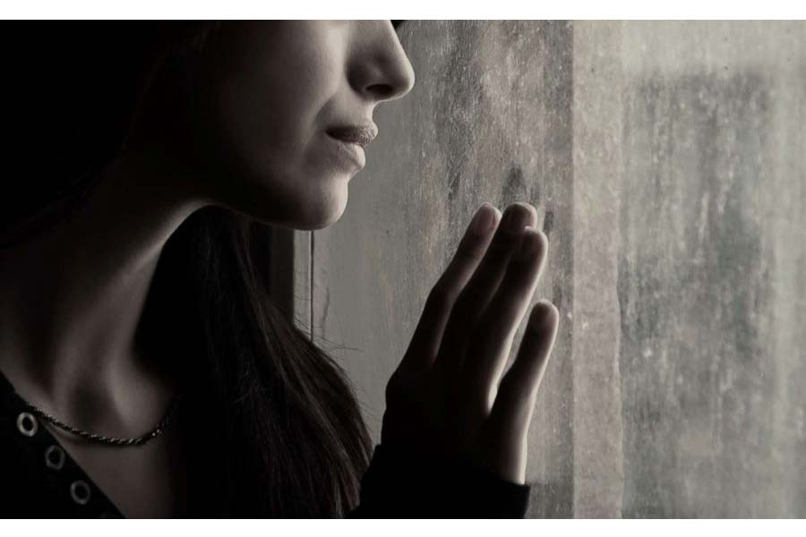 Health Tips: Winter SAD Symptoms & Treatment