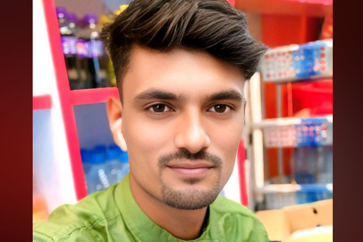 ট্যাঙ্কে কাজের সময় তড়িদাহত বাবা! বাঁচাতে গিয়ে প্রাণ গেল ছেলের
