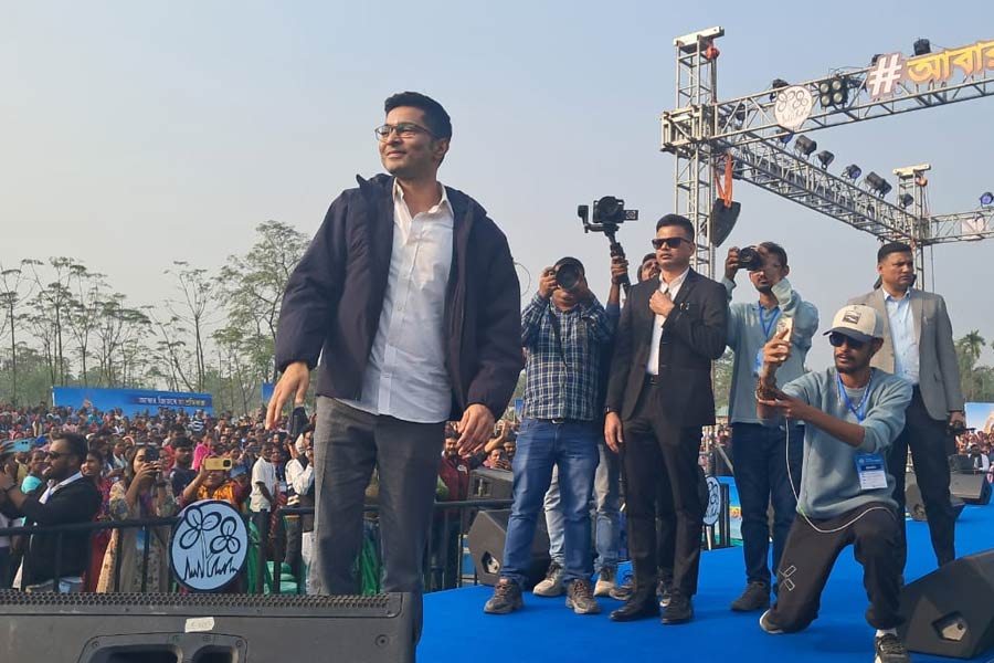 ‘আলিপুরদুয়ারে পাঁচে পাঁচ’, ছাব্বিশের টার্গেট বেঁধে দিলেন অভিষেক