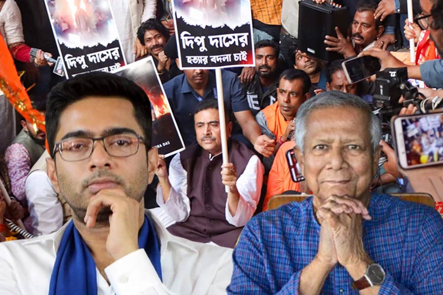 বাংলাদেশে দীপু দাসকে মেরেছে, সেই ইউনুসকে ‘সার্টিফিকেট’, বিজেপির হিন্দুত্ব নিয়ে প্রশ্ন অভিষেকের