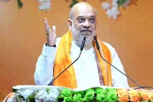 ‘কমিউনিস্টরা এর চেয়ে ভালো ছিল’, তৃণমূলকে বিঁধতে গিয়ে ‘শাহী’ মন্তব্যে ফের রাম-বাম আঁতাঁত!