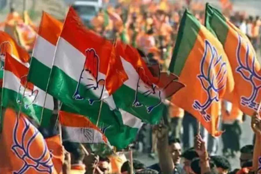 বিজেপির সঙ্গে জোট করায় তাড়িয়েছিল দল, গেরুয়া শিবিরেই নাম লেখালেন কংগ্রেসের ১২ কাউন্সিলর