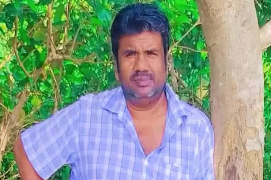হাদি হত্যাকাণ্ডের ছায়া! এবার পয়েন্ট ব্ল্যাঙ্ক রেঞ্জ থেকে গুলি, খুন যশোরের বিএনপি নেতা