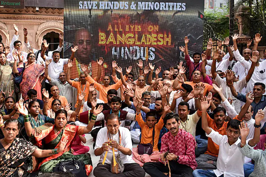 ‘সংখ্যালঘুদের উপর অত্যাচার বন্ধ করুন’, একমাসে ৫ হিন্দু খুনে বাংলাদেশকে কড়া বার্তা ভারতের
