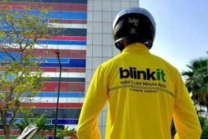 ১০ মিনিটের ডেলিভারি বন্ধ করছে Blinkit! ‘গিগ’ বিতর্কের মুখে পড়েই সিদ্ধান্ত?