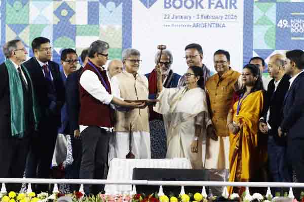 Book-Fair-Mamata