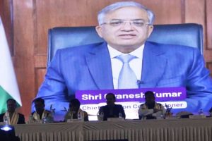 SIR নিয়ে ‘মিথ্যা প্রচার’ চলছে! ভোটার দিবসে জ্ঞানেশ কুমারের মন্তব্যের জেরে কমিশনের অনুষ্ঠানে তীব্র অশান্তি
