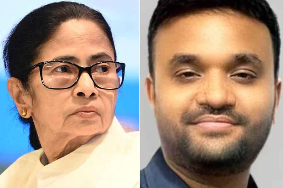 ইডি অভিযানের মাঝেই প্রতীক জৈনের বাড়িতে মুখ্যমন্ত্রী, সঙ্গে নগরপাল