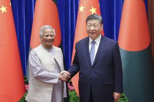 চিনের কাছে হাত পেতে হাজার শয্যার হাসপাতাল বানাবে বাংলাদেশ! কলকাতা-নির্ভরতা কমাতে মরিয়া ঢাকা?