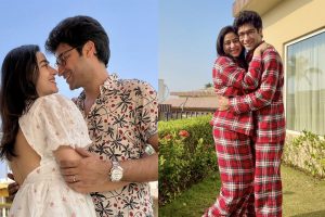 ‘ও যা কিছু স্পর্শ করে…’, স্ত্রী রিধিমার জন্মদিনে আদুরে পোস্ট গৌরবের