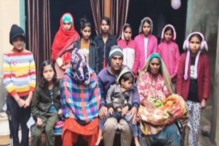 পুত্রমোহ! ১৯ বছরে ১১ সন্তানের জন্ম দিলেন হরিয়ানার সুনীতা, ‘স্বপ্নপূরণ’ হল কী?