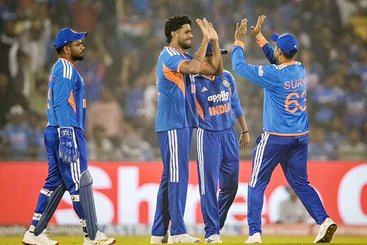 বিশ্বকাপের আগে ফের বিশ্রামে বুমরাহ, স্যান্টনার ঝড়ে ভারতের সামনে বড় লক্ষ্য কিউয়িদের