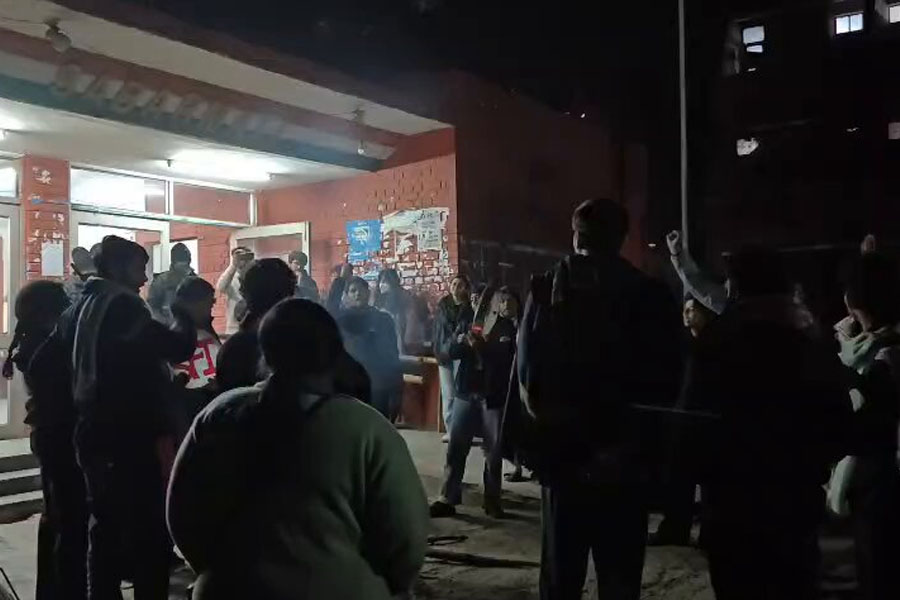 JNU কাণ্ডে দায়ের হতে চলেছে FIR! মোদি বিরোধী স্লোগানে বিপাকে পড়ুয়ারা