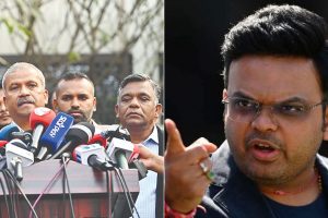 বাংলাদেশের ‘দুঃসাহসে’ রেগে আগুন আইসিসি! কবে বিকল্প দল ঘোষণা জয় শাহদের?