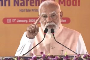 ‘মহিলা সাংবাদিককে এভাবে মারল!’, মালদহ থেকে তপ্ত বেলডাঙা নিয়ে তৃণমূলকে তোপ মোদির