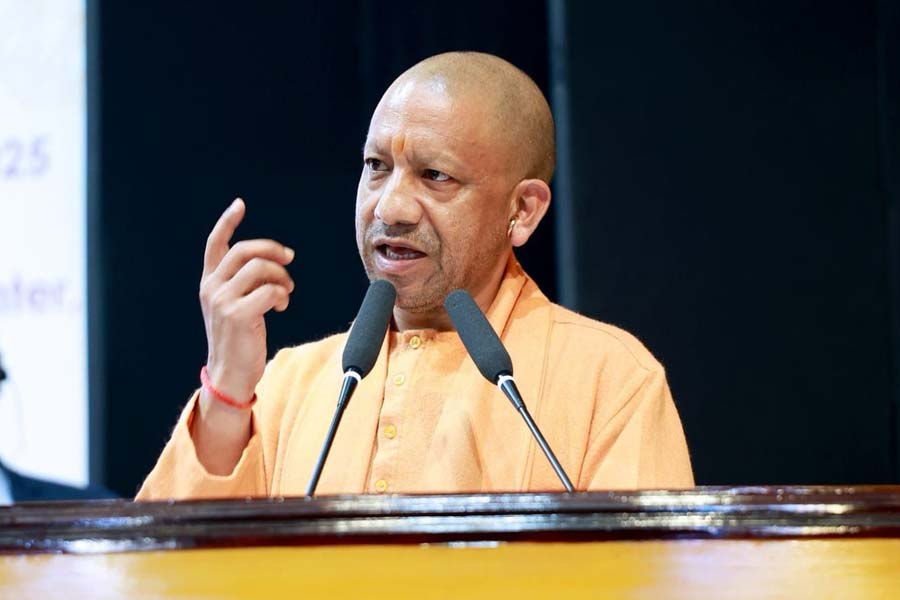 লক্ষ লক্ষ চাকরিপ্রার্থীর মুখে হাসি, পুলিশ নিয়োগে তিন বছরের ছাড় যোগী সরকারের