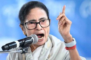 নজরে নবান্ন: মোদির পর চলতি মাসেই সিঙ্গুরে মমতা, মিলবে শিল্পের বার্তা?