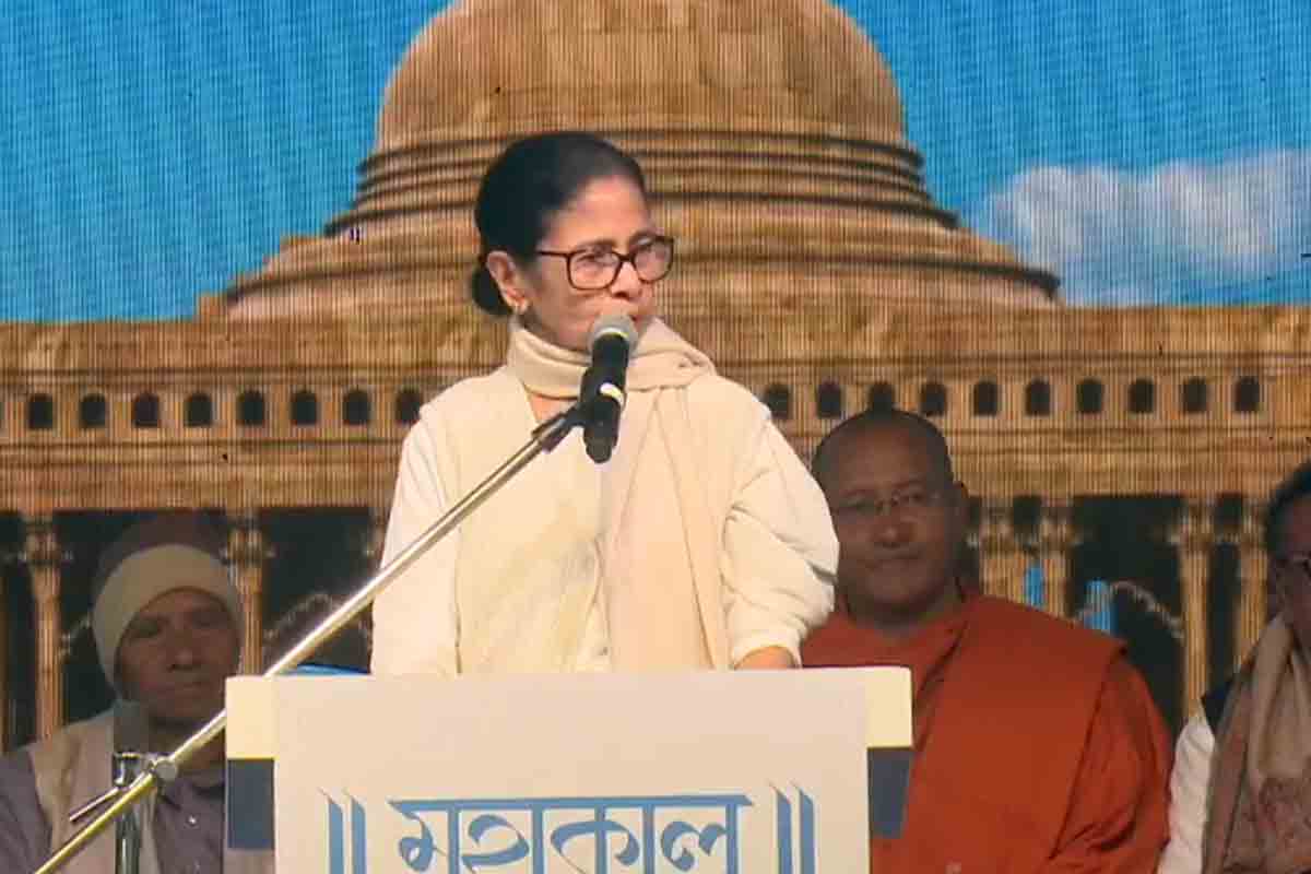 ‘বাংলাকে এক নম্বর করব বলেছি, করেই ছাড়ব’, মহাকাল মন্দির শিলান্যাস অনুষ্ঠানে চ্যালেঞ্জ মমতার