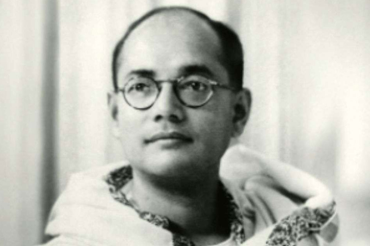 ঘণ্টার পর ঘণ্টা ব্যাডমিন্টন, গোষ্ঠ পালের খেলা দেখতে ছদ্মবেশ নেতাজির! রইল সুভাষচন্দ্রর ক্রীড়াপ্রীতির গল্প