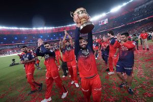 অন্য কোথাও নয়, আরসিবির ম্যাচ হবে চিন্নাস্বামীতেই? শেষবেলায় নাটকীয় পটপরিবর্তন