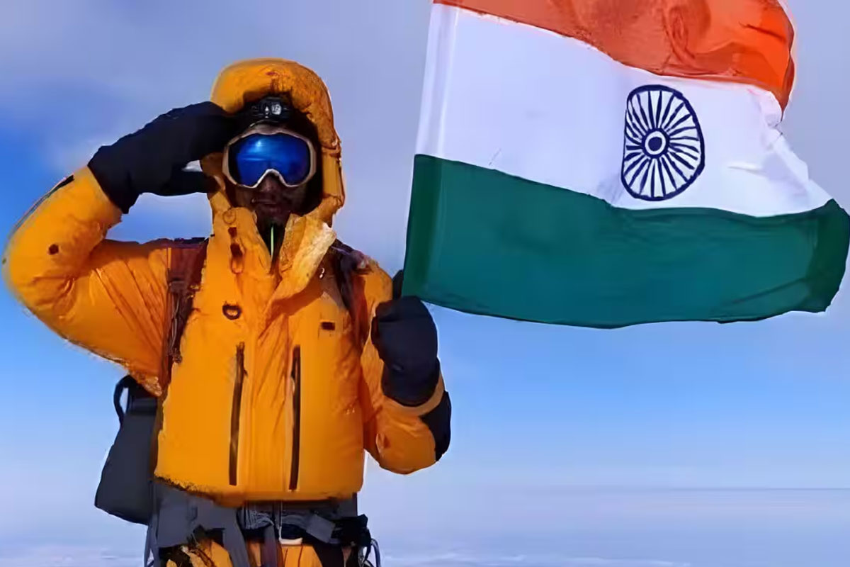Haryana's Rohtash Khileri become the first human to stay 24 hours without oxygen on Mount Elbrus