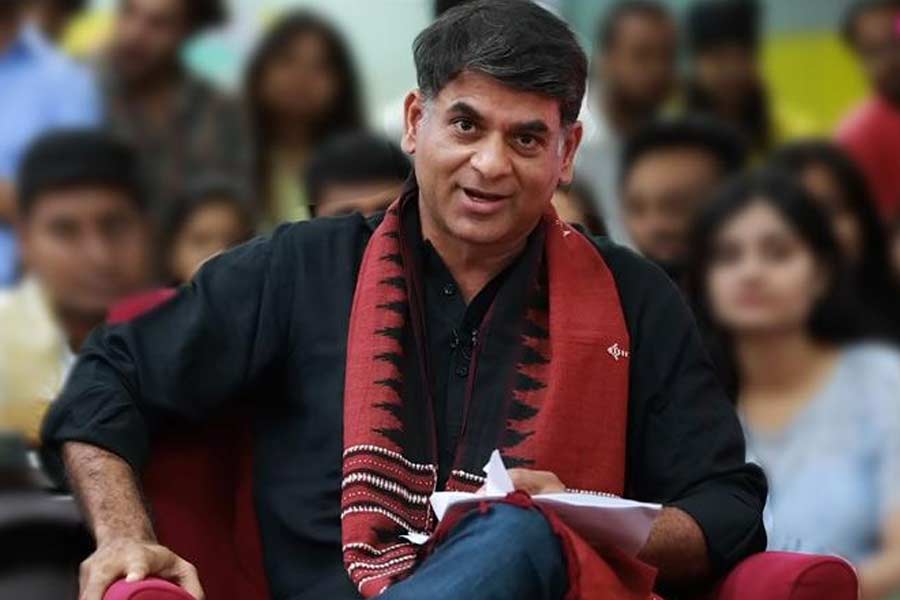 ইউটিউবে খ্যাতির শিখরে থাকা সৌরভ দ্বিবেদী ছাড়লেন সংস্থা, যোগ দেবেন কোথায়?