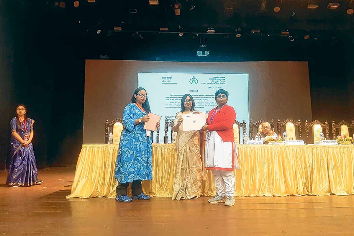 বিজ্ঞানচর্চায় নজর কাড়ল ছাত্রীরা, জগদীশ বোস প্রতিভা অন্বেষণে ৪১৬ জনের মধ্যে ১৫৩ কন্যার বৃত্তি